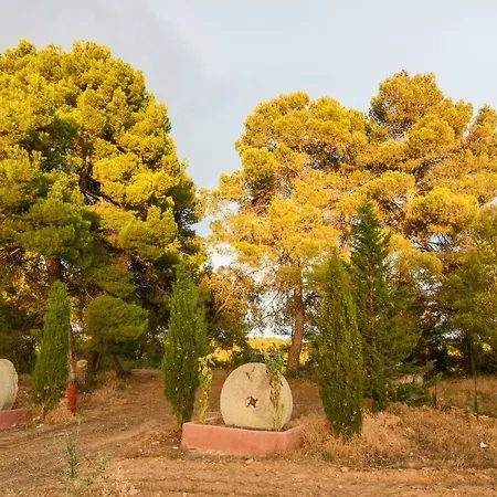 Country house Masia Cantrobella